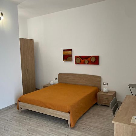 מלון Scanzano Jonico Residenza Giulia מראה חיצוני תמונה